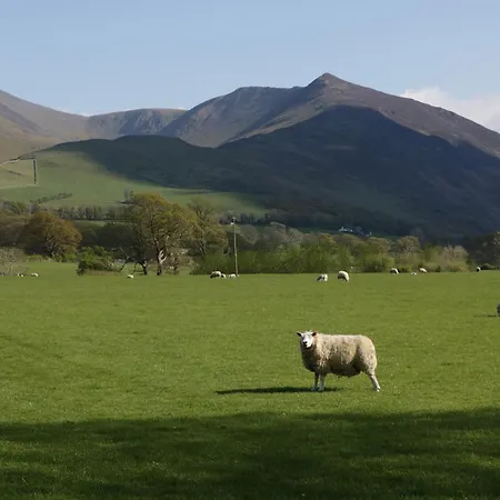 2 * Keswick (Cumbria)