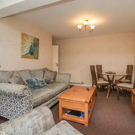 Apartment 2 *