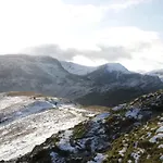 2 * Keswick (Cumbria)